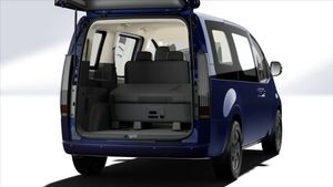 Hyundai Staria bild 4