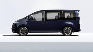 Hyundai Staria bild 2