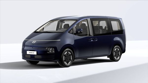 Hyundai Staria Staria Trend 84kWH 430km Räckvidd WLTP 9-sits - 2027