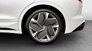Skoda Enyaq bild 6