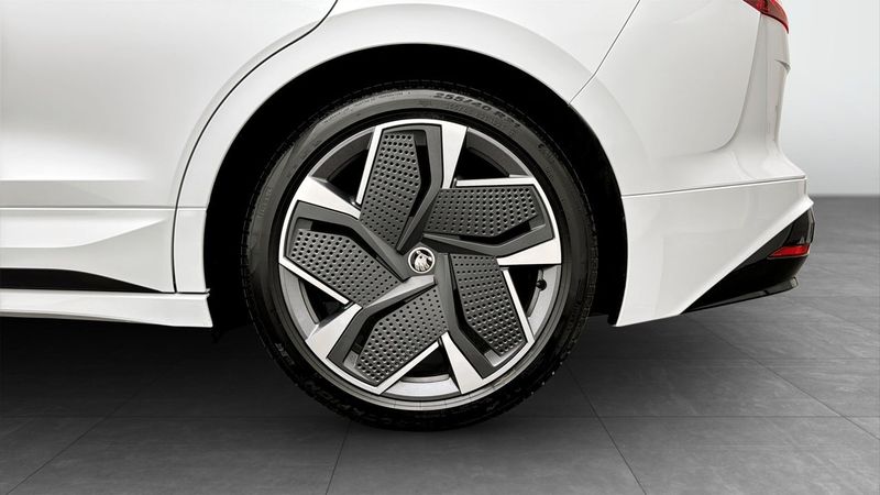 Skoda Enyaq bild 6