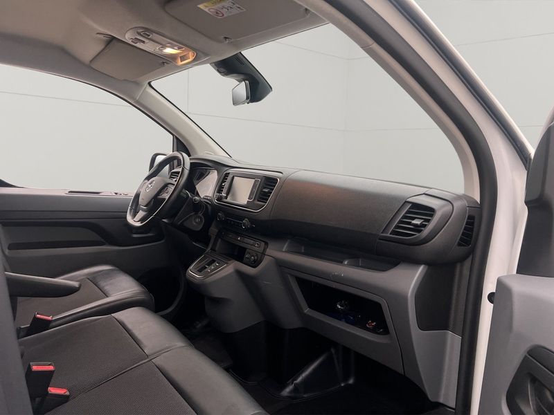 Opel Vivaro bild 24