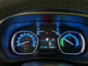 Opel Vivaro bild 17