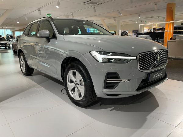 Volvo XC60 CORE NORDIC EDITION | *PRIVATLEASINGKAMPANJ - 2027