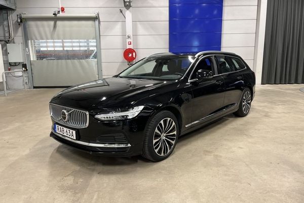 Volvo V90 Recharge T6 Core Edt (V-hjul) *DRAG/B-KAMERA/VoC* - 2023