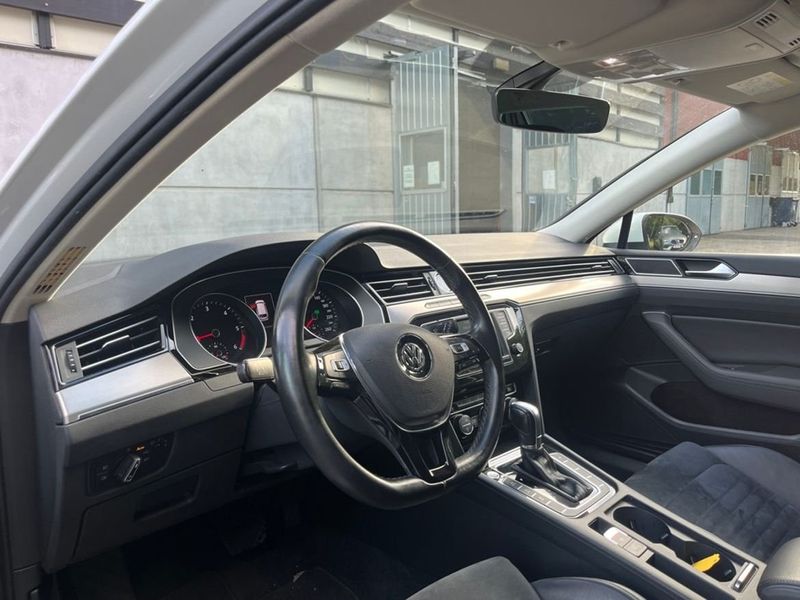 Volkswagen Passat bild 4