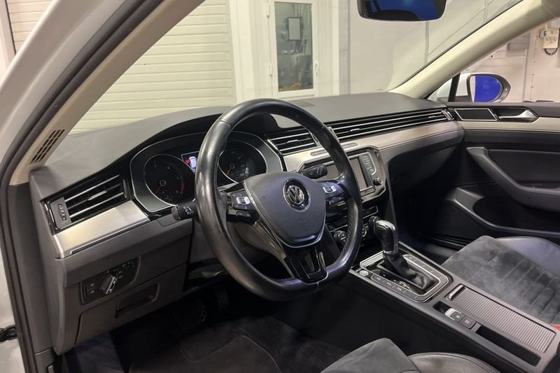 Volkswagen Passat bild 10