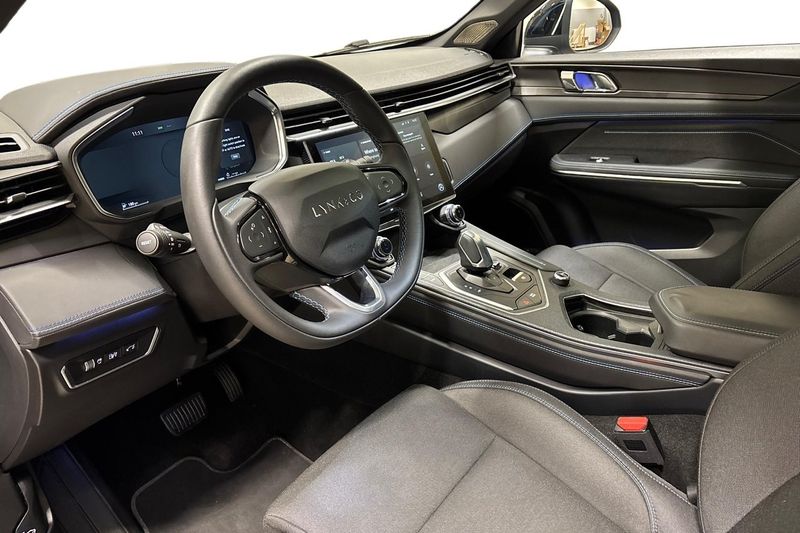 Lynk & Co 01 bild 4