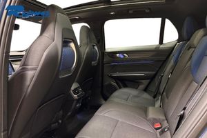 Lynk & Co 01 bild 8