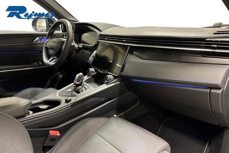 Lynk & Co 01 bild 7