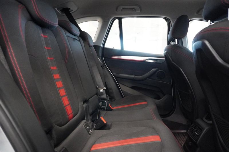 BMW X1 bild 6