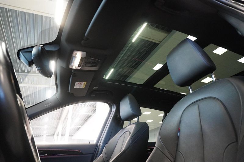 BMW X1 bild 9