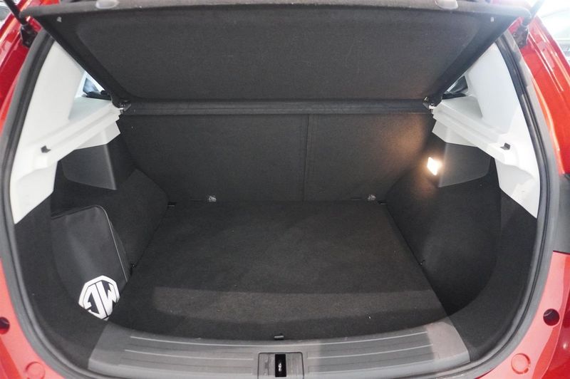 MG ZS EV bild 13