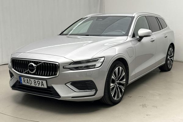 Volvo V60 T6 AWD Recharge (350hk) - 2023