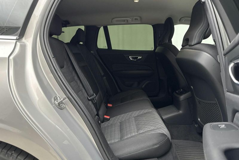 Volvo V60 bild 8