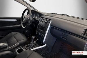 Mercedes B180 bild 10