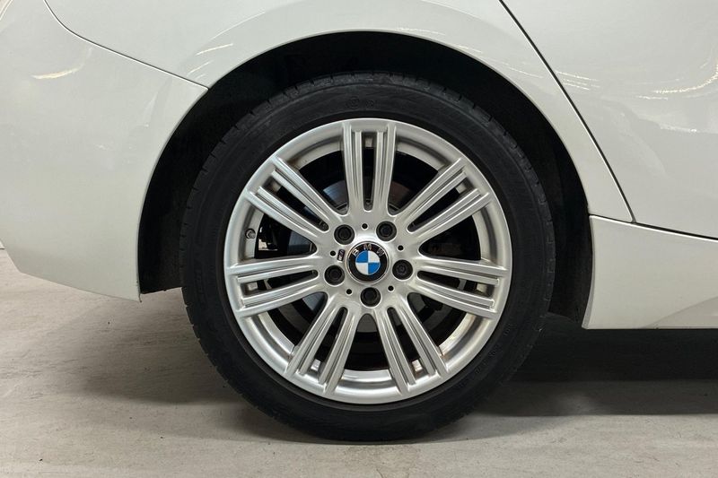 BMW 116 bild 11