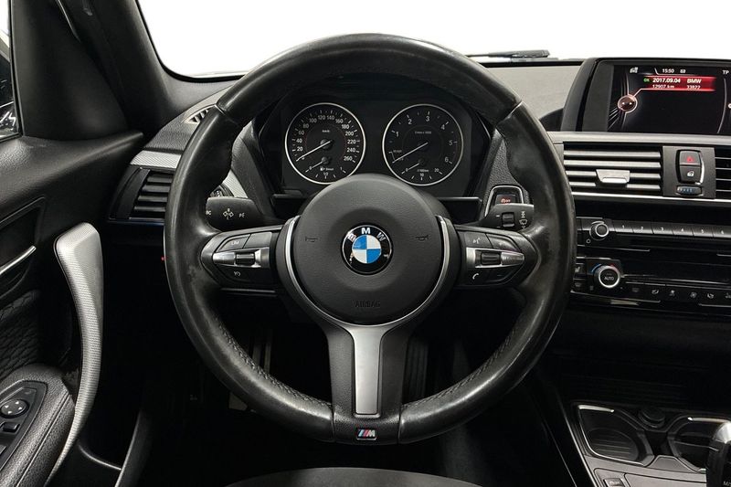BMW 116 bild 16
