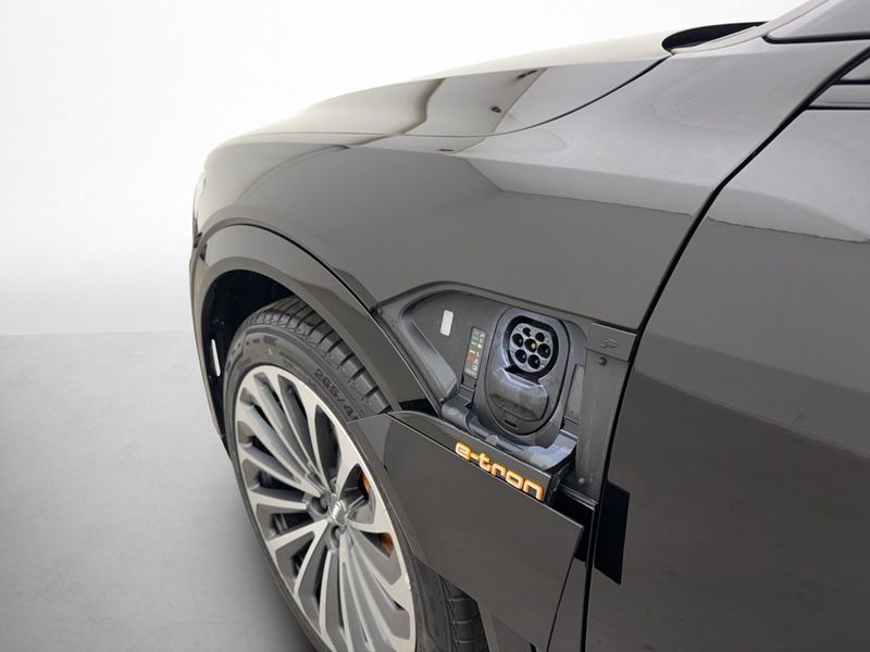 Audi e-tron bild 14
