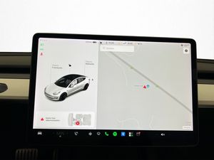 Tesla Model 3 bild 16