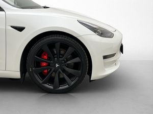 Tesla Model 3 bild 31