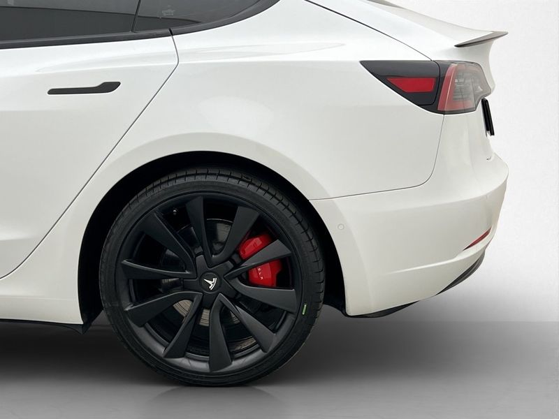 Tesla Model 3 bild 29