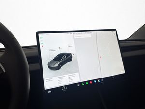Tesla Model 3 bild 23