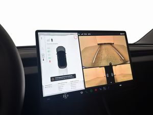 Tesla Model 3 bild 19
