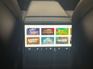 Tesla Model 3 bild 18