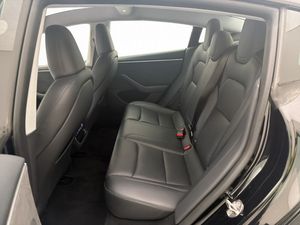 Tesla Model 3 bild 15