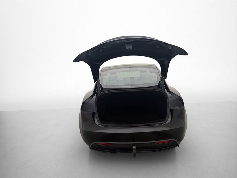 Tesla Model 3 bild 11
