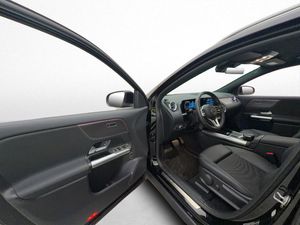 Mercedes EQA250 bild 35