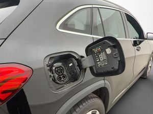 Mercedes EQA250 bild 9