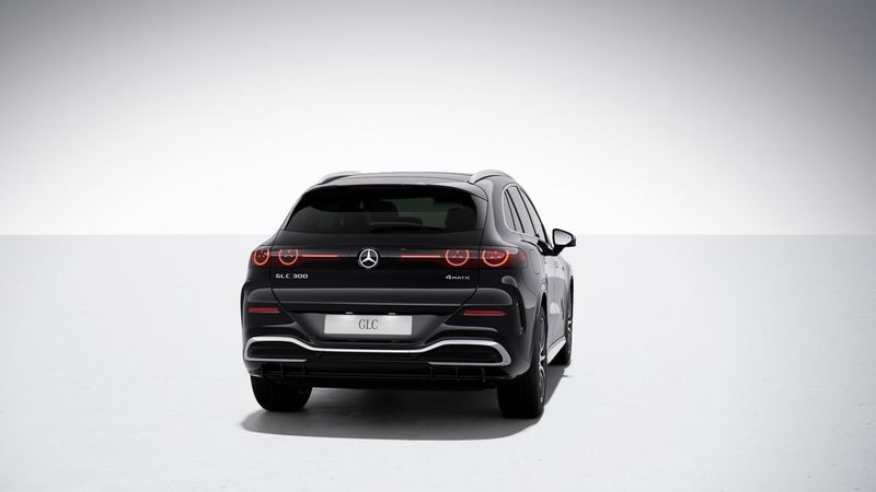 Mercedes GLC300 bild 5