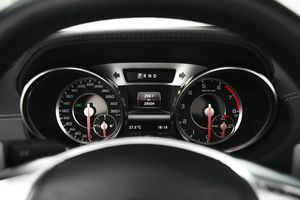 Mercedes SL63 AMG bild 17