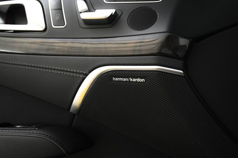 Mercedes SL63 AMG bild 23