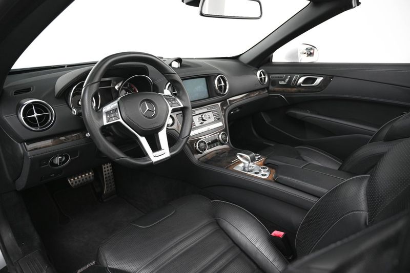 Mercedes SL63 AMG bild 12