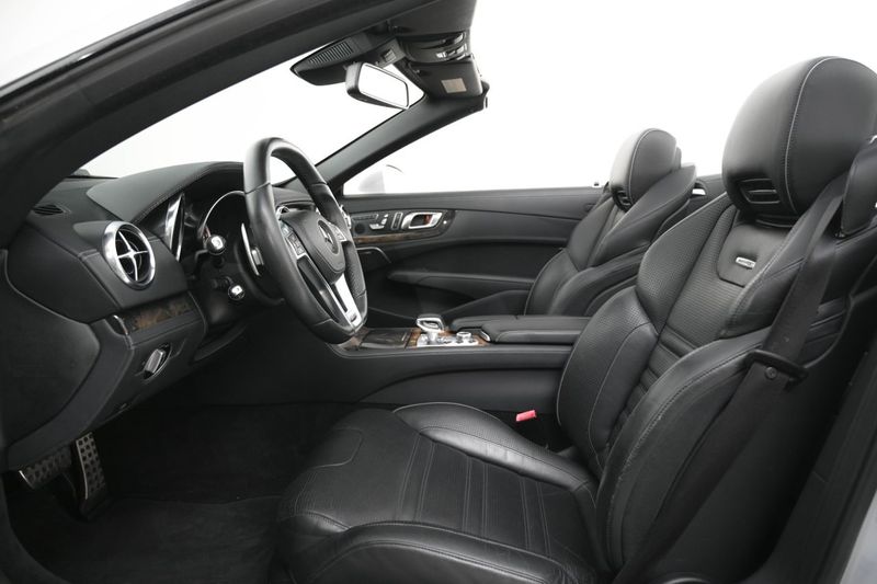 Mercedes SL63 AMG bild 13