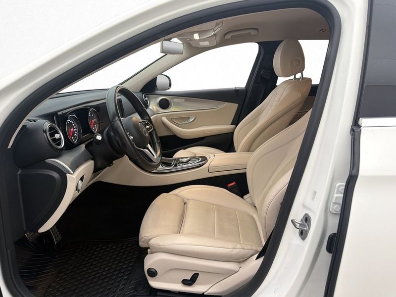 Mercedes E200 bild 9