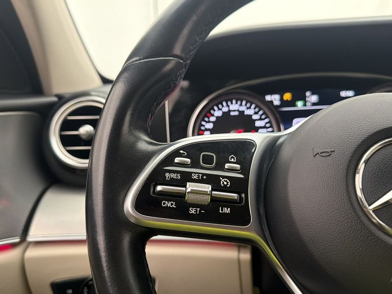Mercedes E200 bild 16