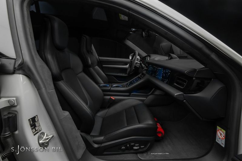 Porsche Taycan bild 12