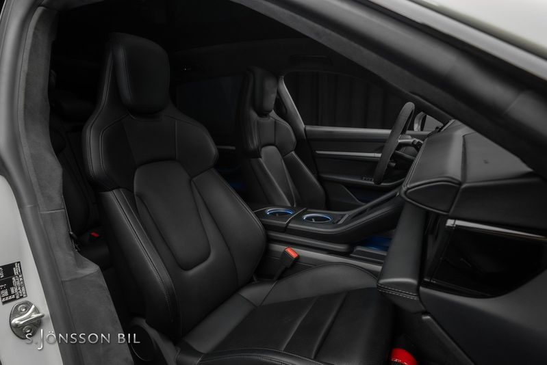 Porsche Taycan bild 20