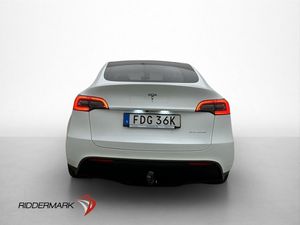 Tesla Model Y bild 8