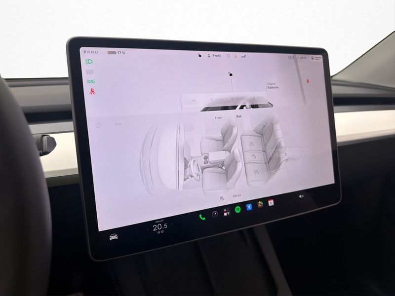 Tesla Model Y bild 21