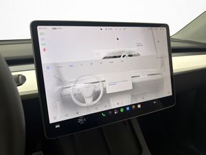 Tesla Model Y bild 20