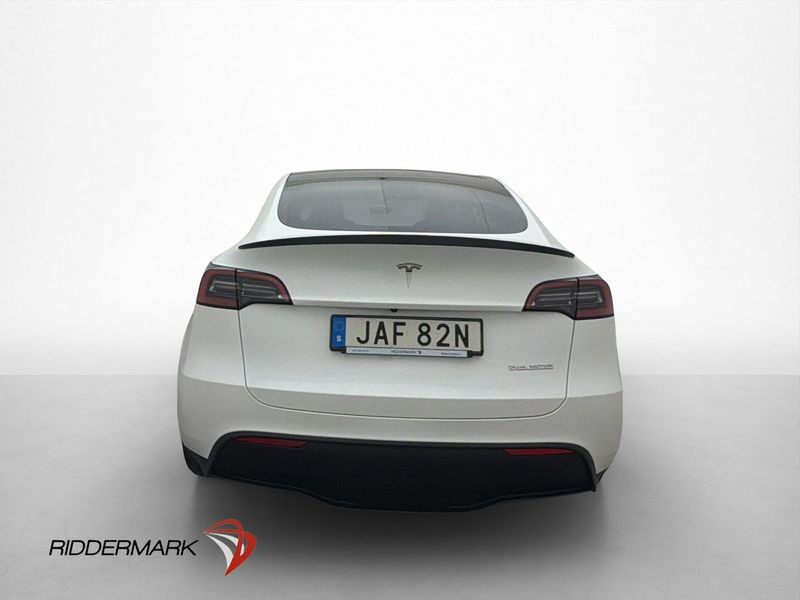 Tesla Model Y bild 8