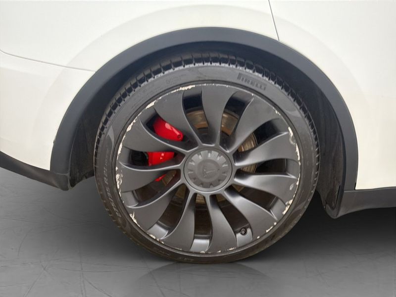 Tesla Model Y bild 30