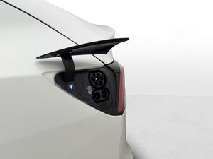 Tesla Model Y bild 32