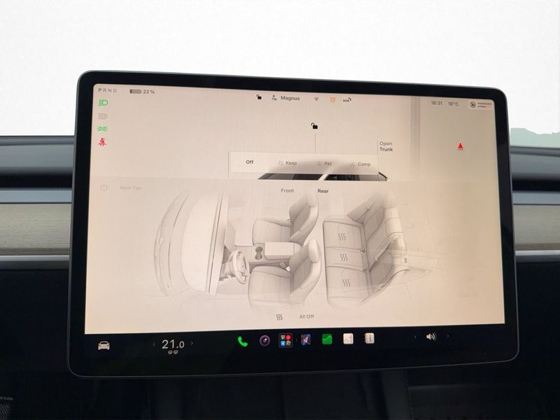 Tesla Model Y bild 25