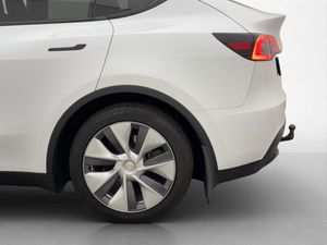 Tesla Model Y bild 34
